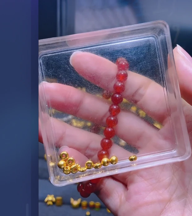 足金999雪花*2+圆隔片*6+卡4古4/多样性发