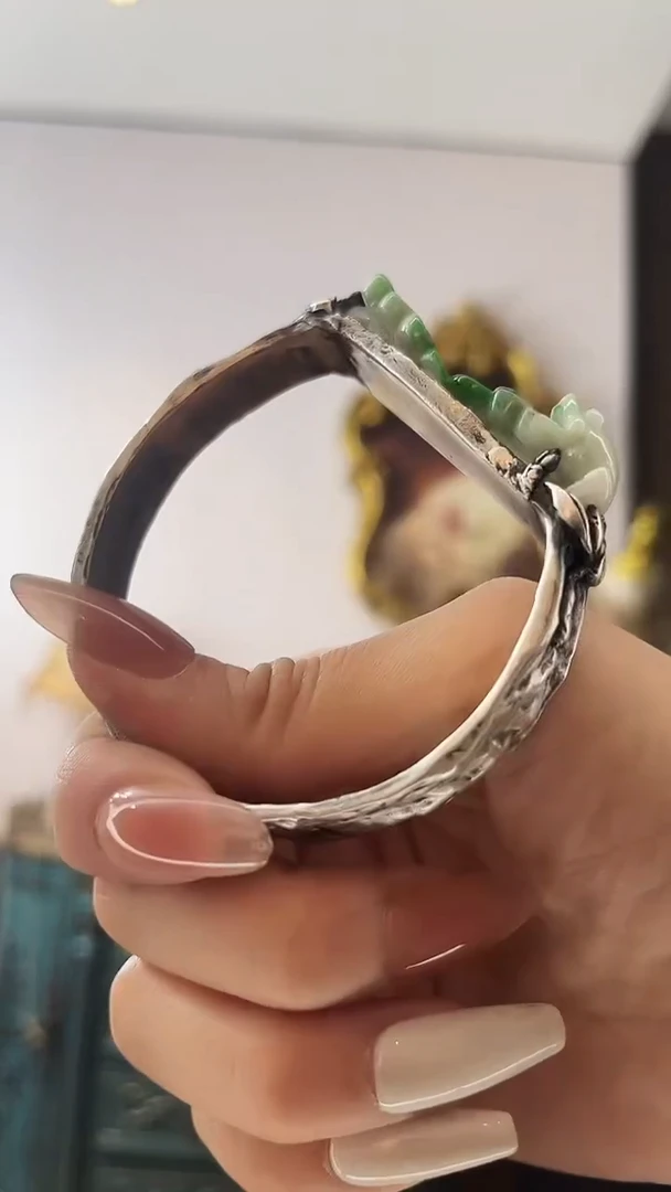 【闪购商品】翡翠手链未镶嵌翡翠A502