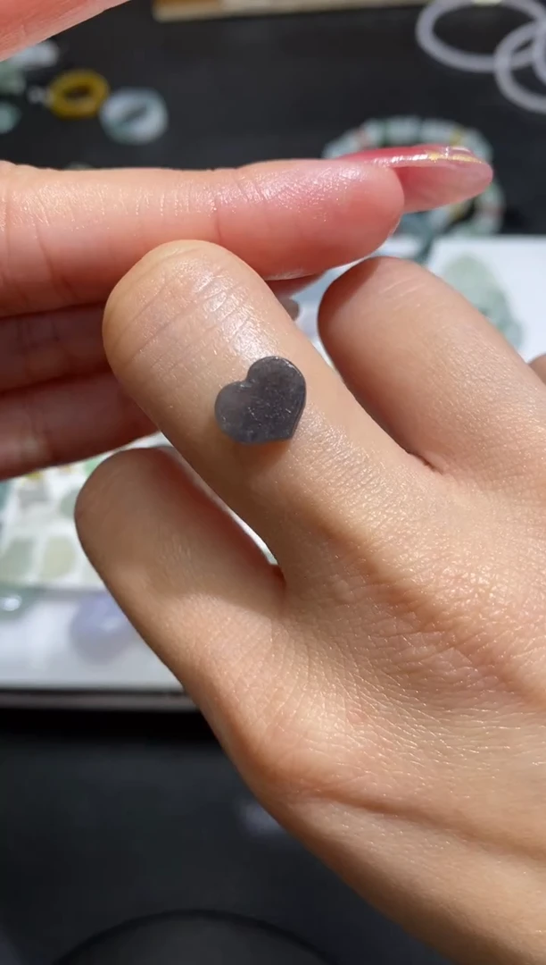 未镶嵌定制翡翠翡翠毛货~