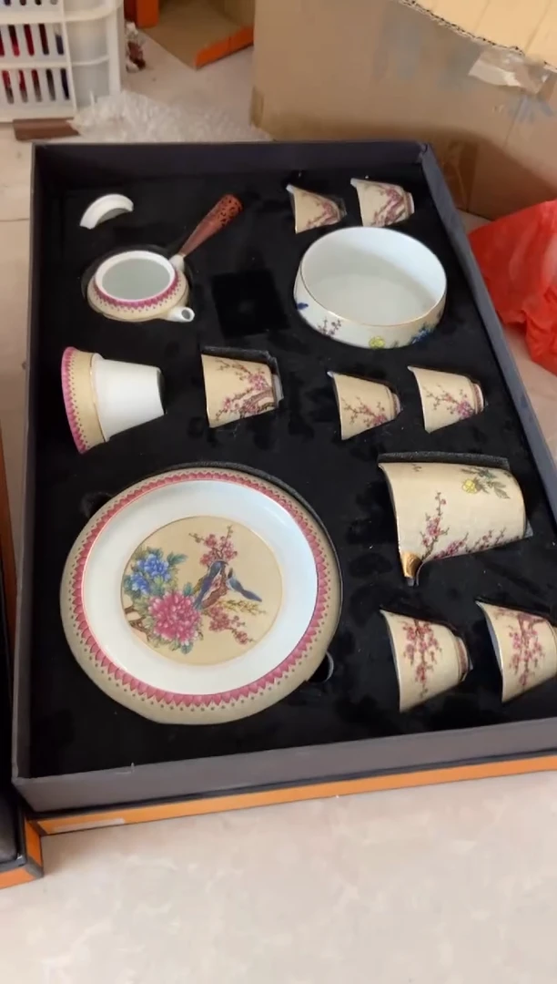 无运费险有瑕疵的摄影的产品有使用过的痕迹有点脏介意勿拍