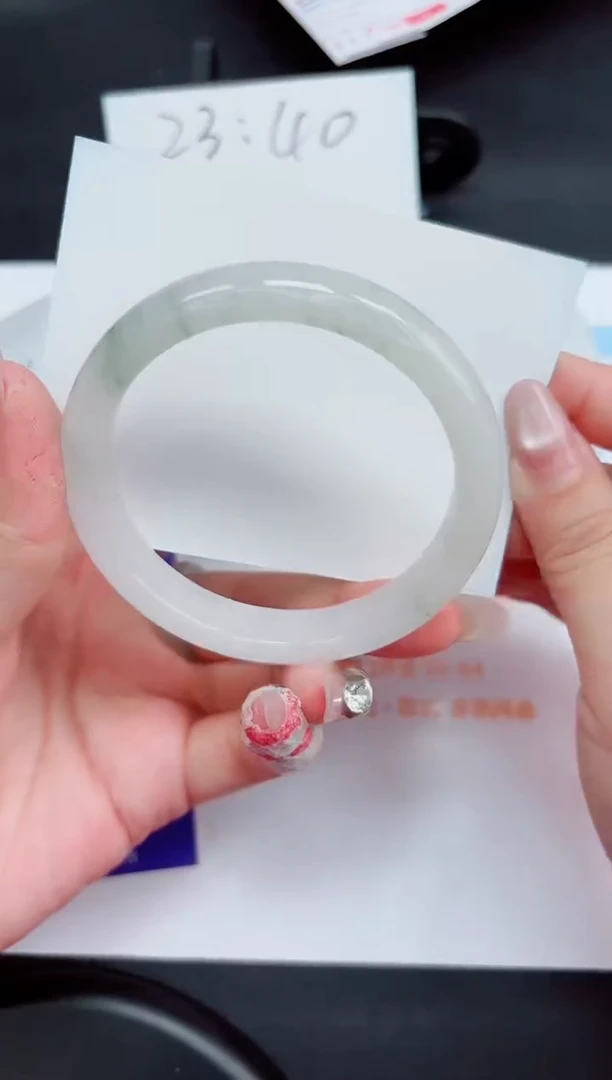 石英质玉手镯未镶嵌151-59.7