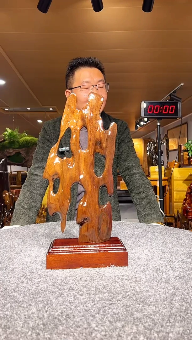 金丝楠岚**坊金丝楠木