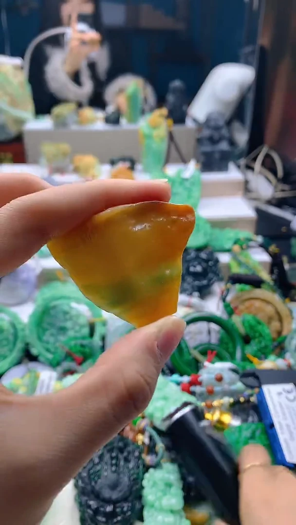 颈饰未镶嵌翡翠天然缅甸a货翡翠