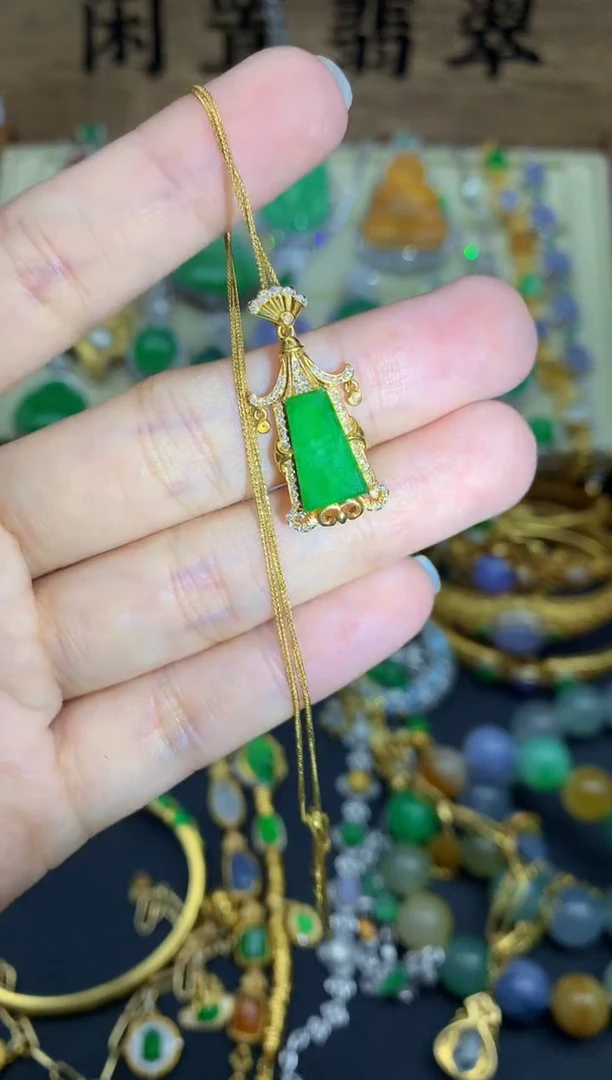 翡翠18K金镶嵌颈饰526-春日珠宝
