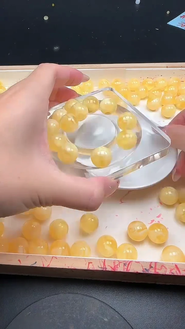 裸石琥珀未镶嵌金绞蜜N1065卡16MM2颗