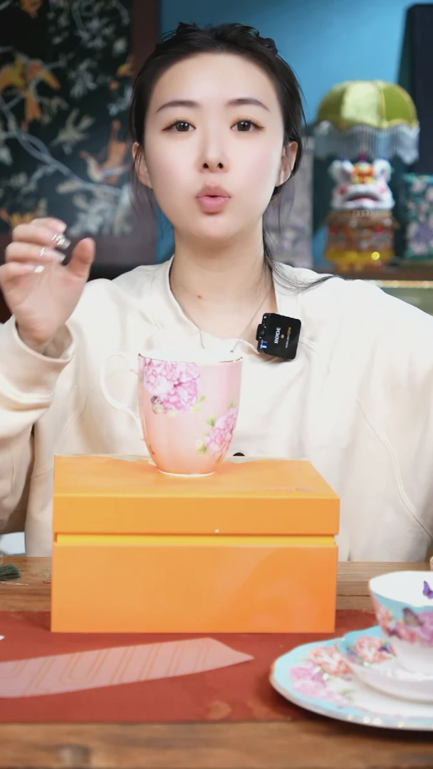 【闪购商品】瓷片豆包儿推荐饰品摆件