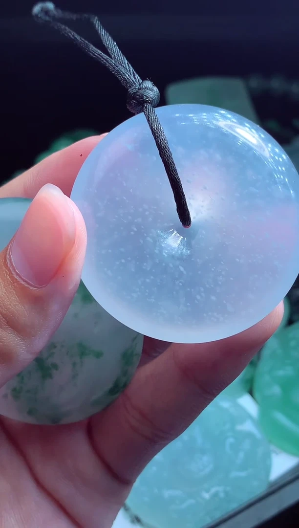 定制翡翠未镶嵌翡翠毛货定制