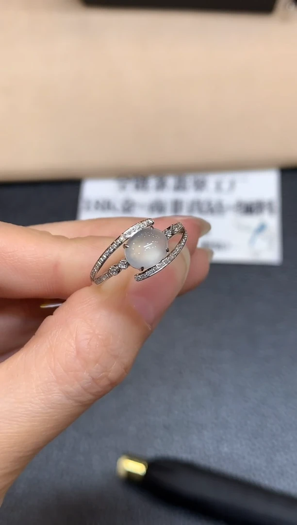 18K金镶嵌戒指翡翠【24小时鉴赏期】蛋面【无服务费