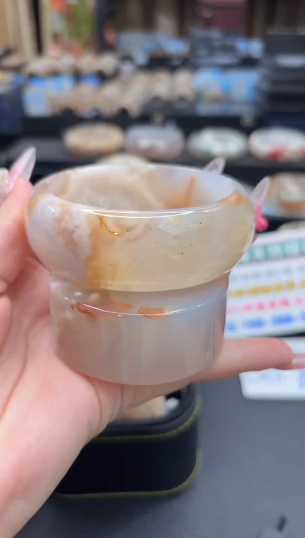 未镶嵌手镯石英质玉230(63圈赠送镯心)