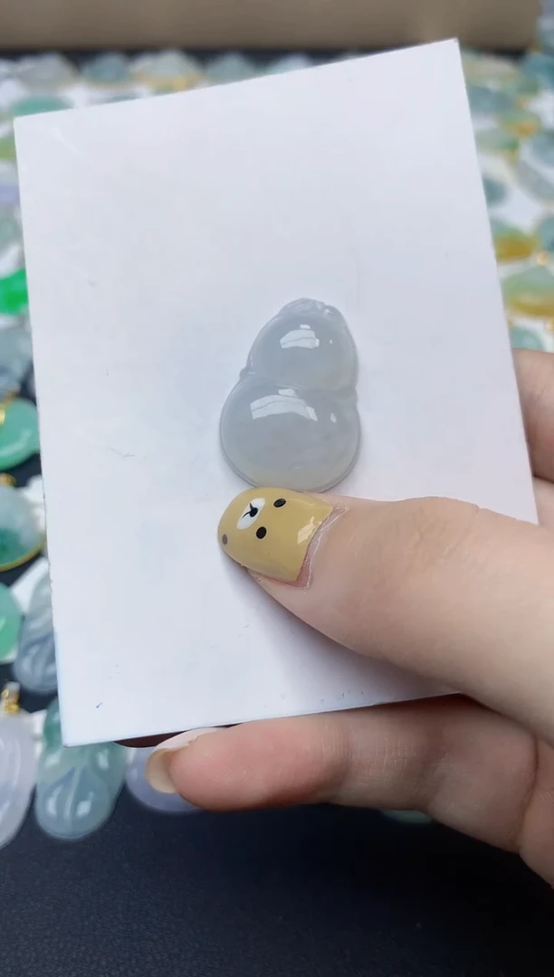翡翠未镶嵌颈饰天然翡翠A货
