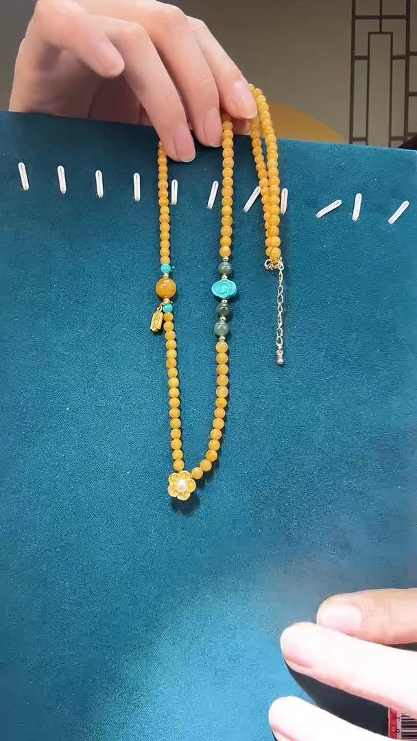 【闪购商品】琥珀裸石未镶嵌A0454天然蜜蜡