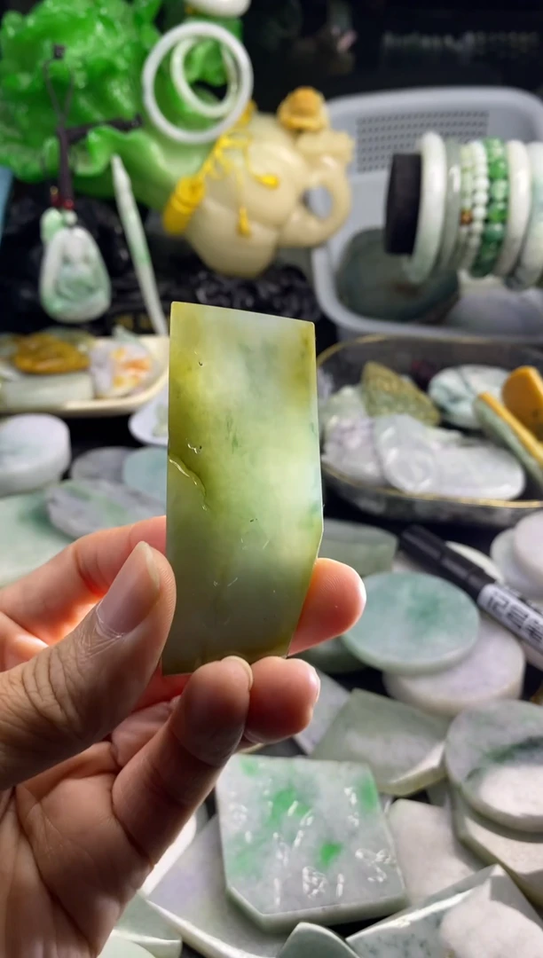 散珠翡翠A货翡翠5