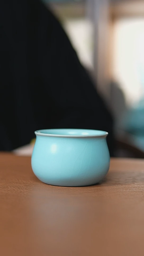 瓷片仿古天青小嘟嘟杯瑕