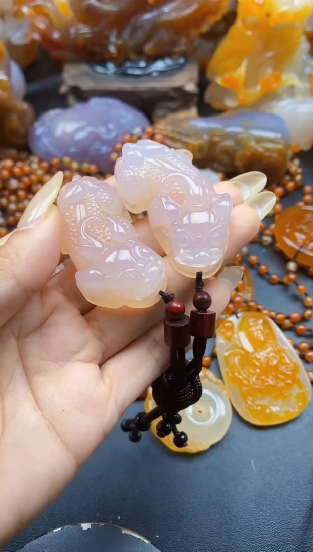 玛瑙/玉髓挂件未镶嵌ll