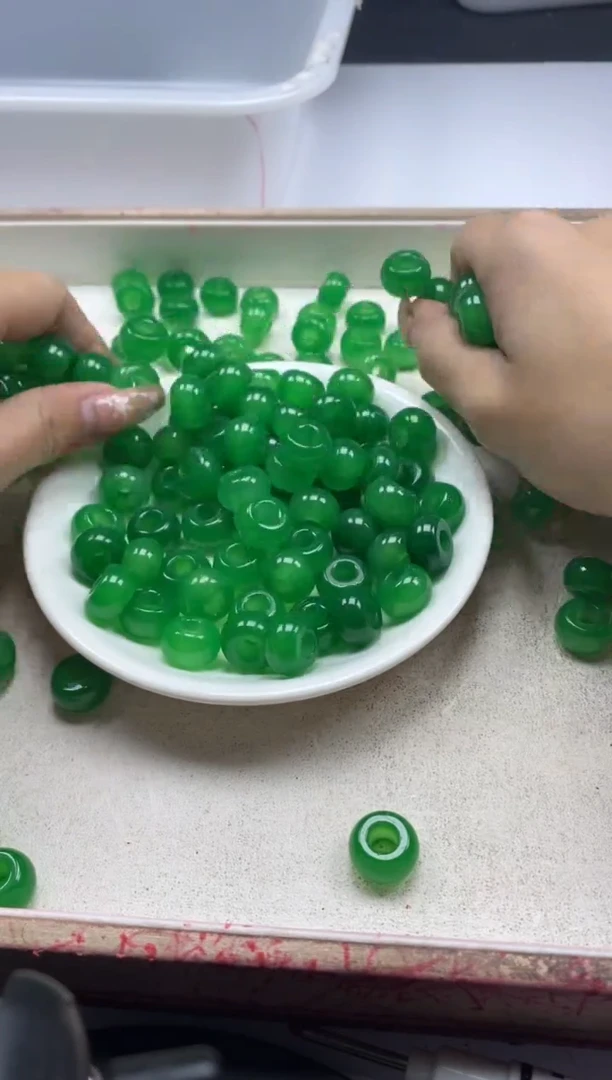 【闪购商品】玛瑙/玉髓颈饰未镶嵌W1377冰阳绿甜甜圈*4颗