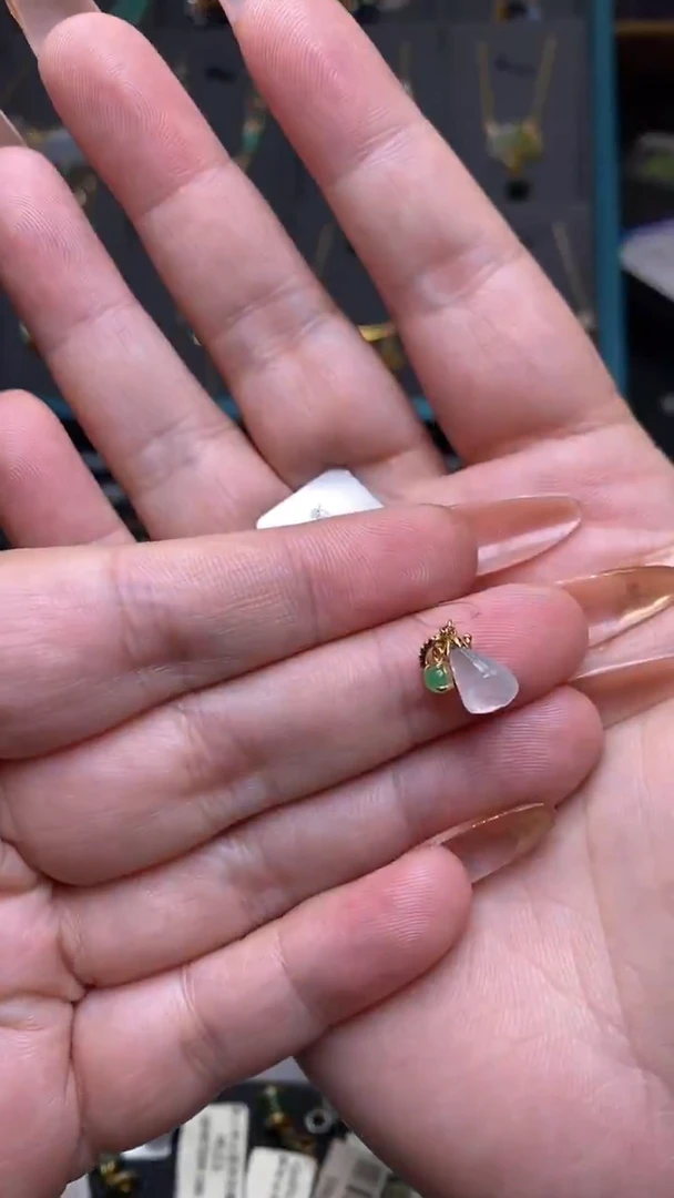 颈饰18K金镶嵌翡翠净货38629