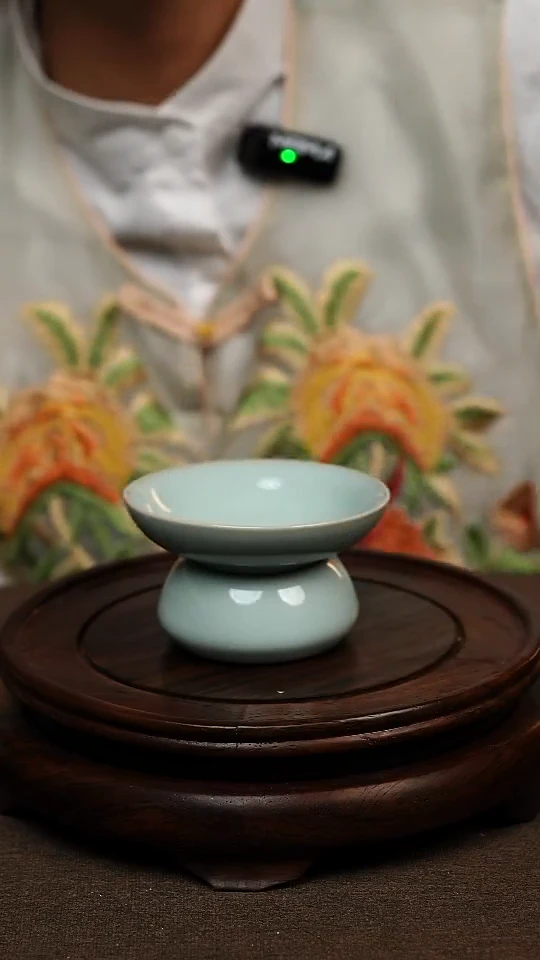 瓷片天青色斗笠茶漏 微瑕 不带礼盒