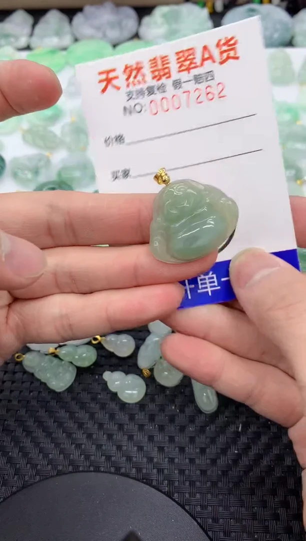 【闪购商品】翡翠颈饰未镶嵌11111111