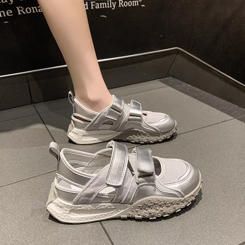 包头ins运动凉鞋韩版女2025春夏季新款网面透气明星同款百搭鞋子
