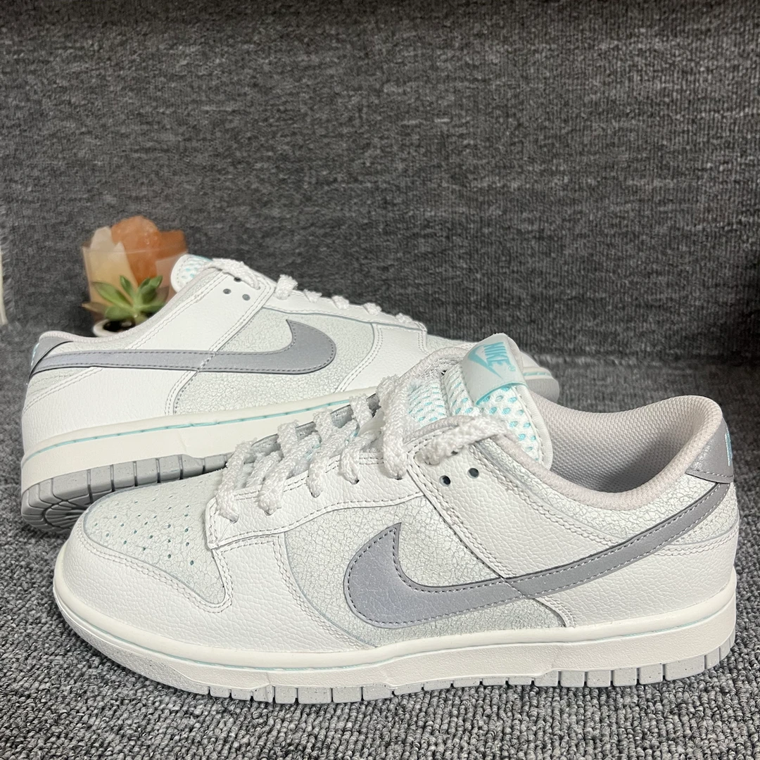 NIKE耐克 Dunk Low 男款低帮白灰色复古耐磨运动休闲板鞋官方正品