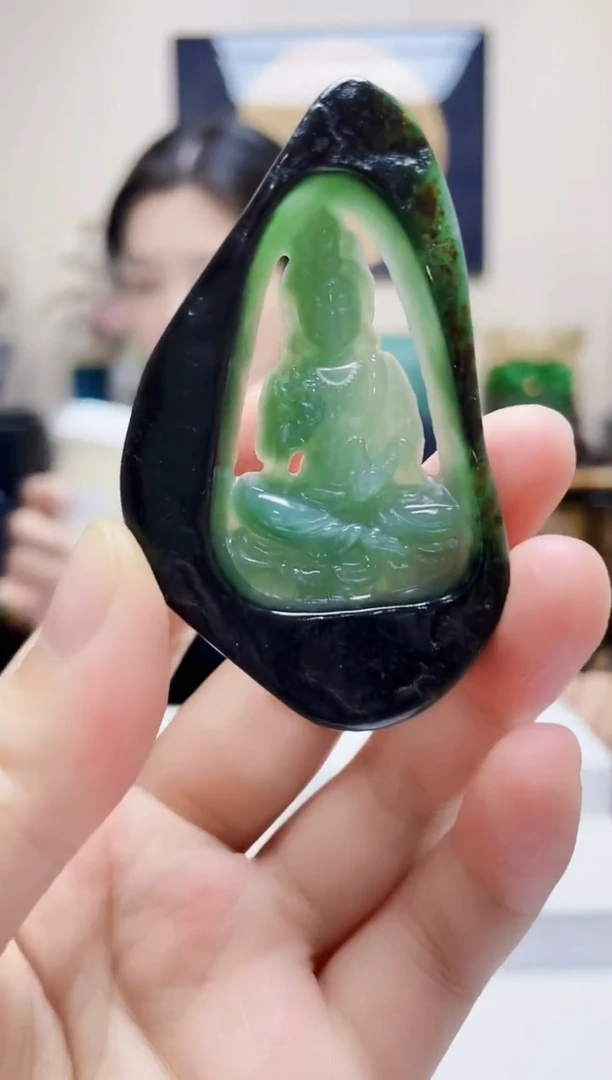 未镶嵌定制翡翠吊坠50