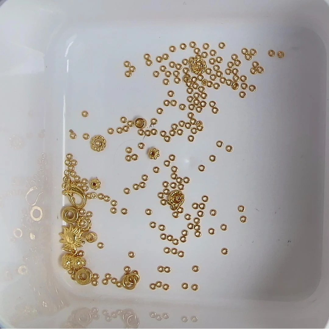 黄金足金小金 豆