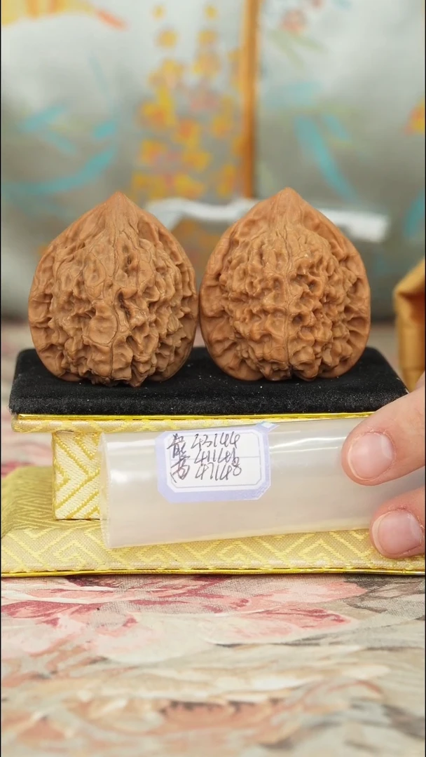 【闪购商品】文玩核桃把件官帽
