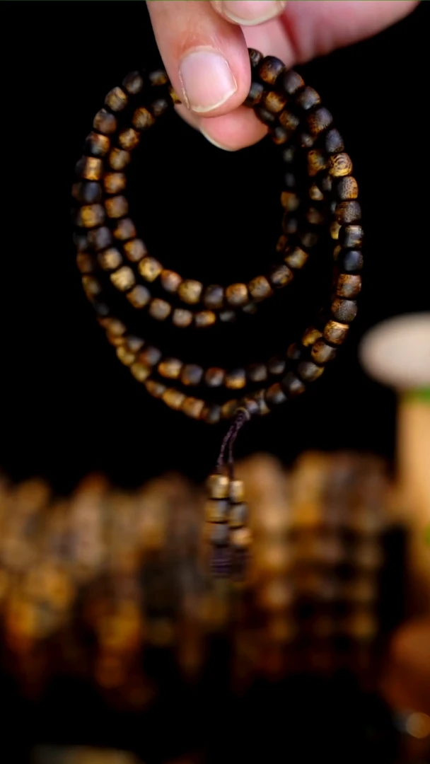 沉香手串沉水浮鼓珠多圈13克+ /6mm奇楠手串