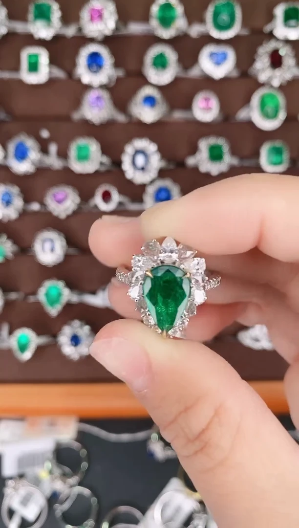 【闪购商品】祖母绿18K金戒指18K金镶嵌1