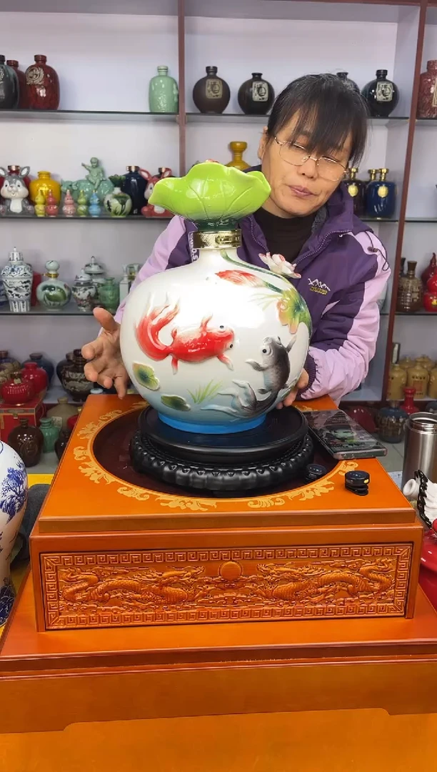 瓶瓷  10斤装手工荷花鱼圆球【微瑕】    陶瓷空酒坛