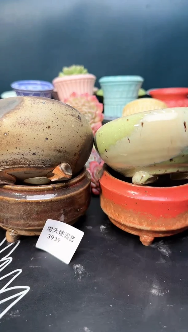 3 939  大水墨盆 4 个默认微瑕