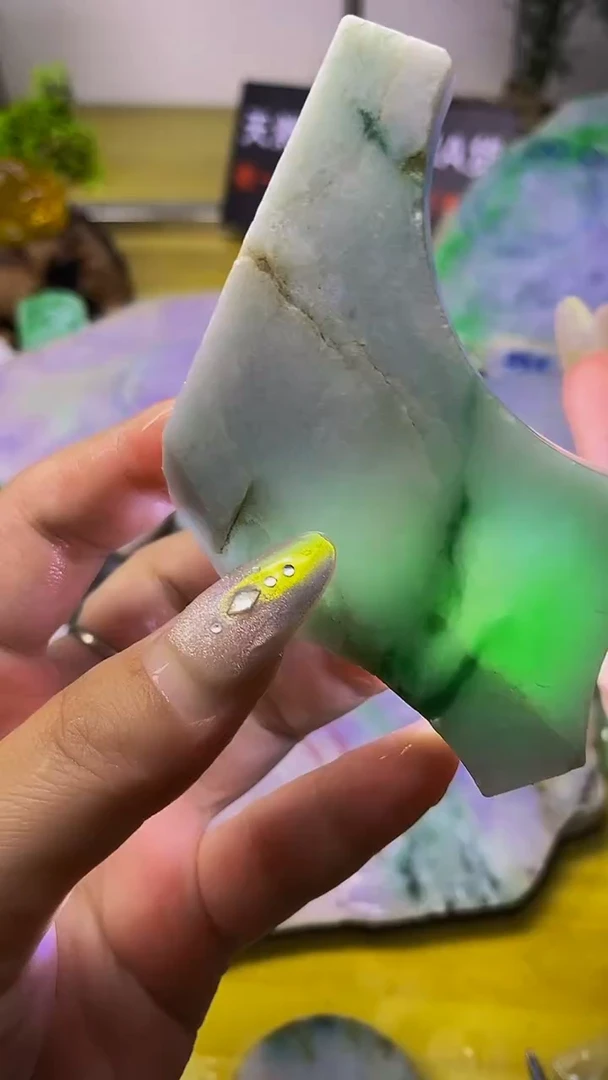 翡翠裸石未镶嵌天然缅甸翡翠A货440