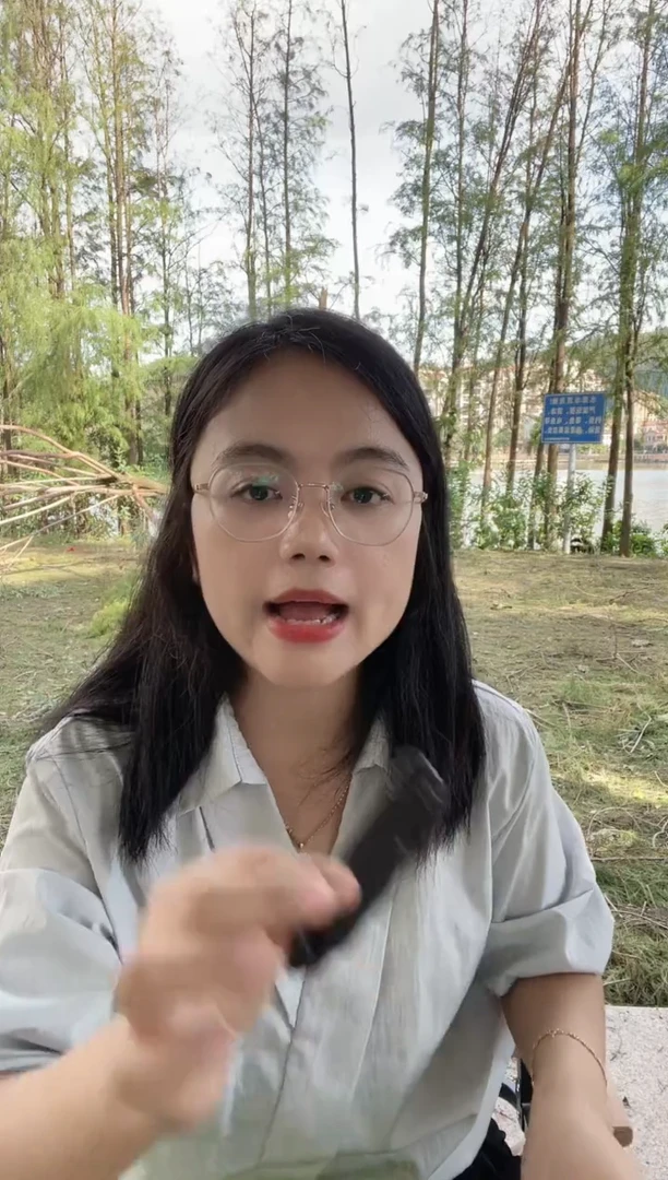 随机款式折叠刀（防折回）