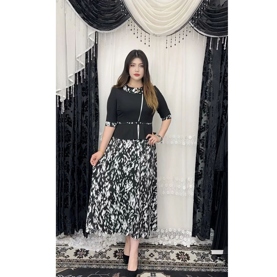 丝雅夏季墨玉典雅凉爽连衣裙