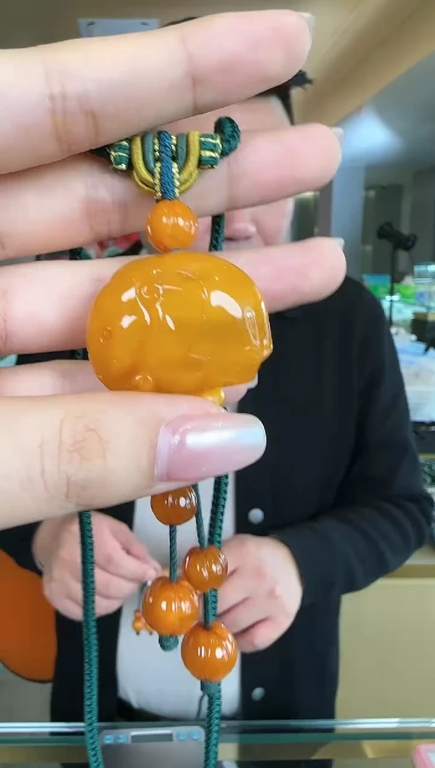【闪购商品】琥珀颈饰未镶嵌0124-054