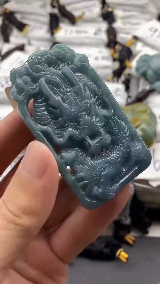 【闪购商品】翡翠颈饰未镶嵌55555555555