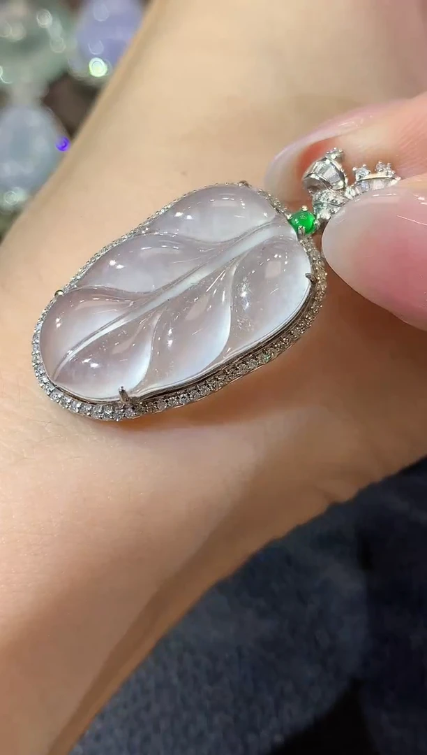吊坠(不含链)18K金镶嵌翡翠C13
