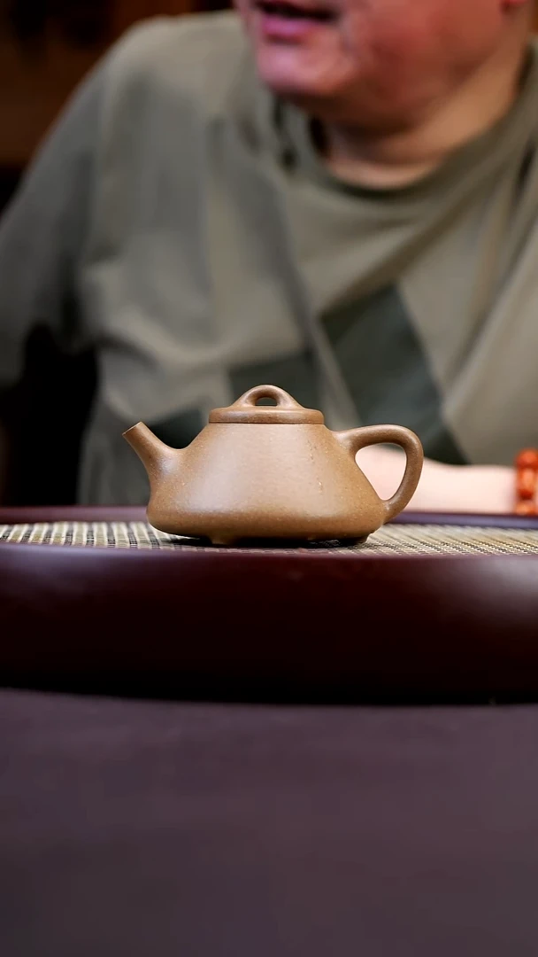 茶壶紫砂紫砂茶壶（子冶石瓢）