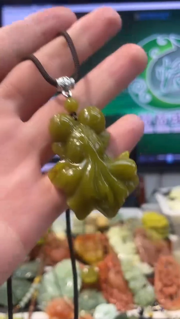 【闪购商品】岫玉吊坠未镶嵌多样性发货*拍一发一