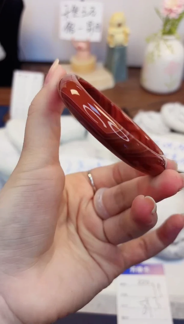 【闪购商品】石英质玉手镯未镶嵌225-玛瑙-圈口59