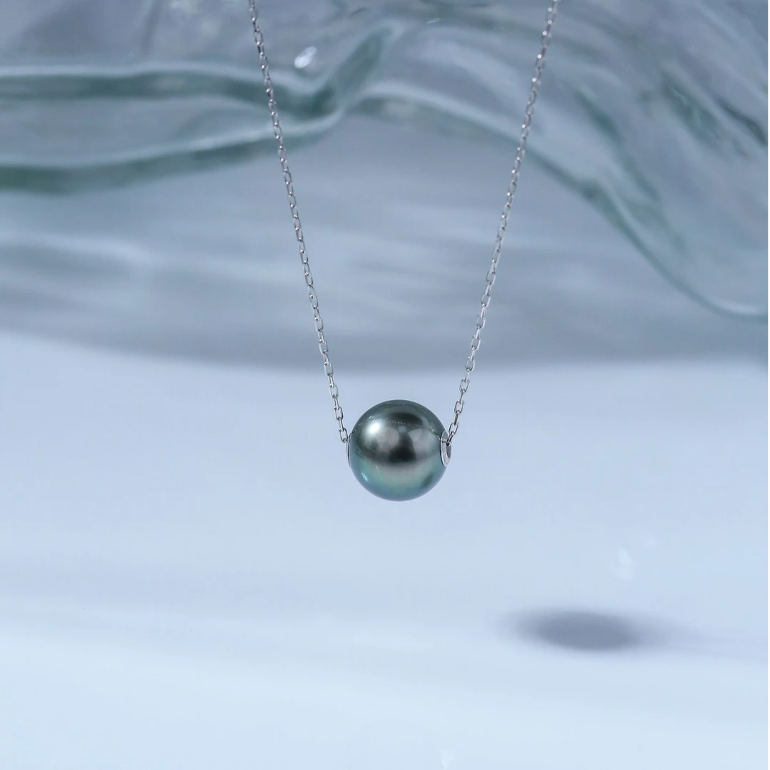 大溪地珍珠经典路路通吊坠18K金天然海水皮草搭档