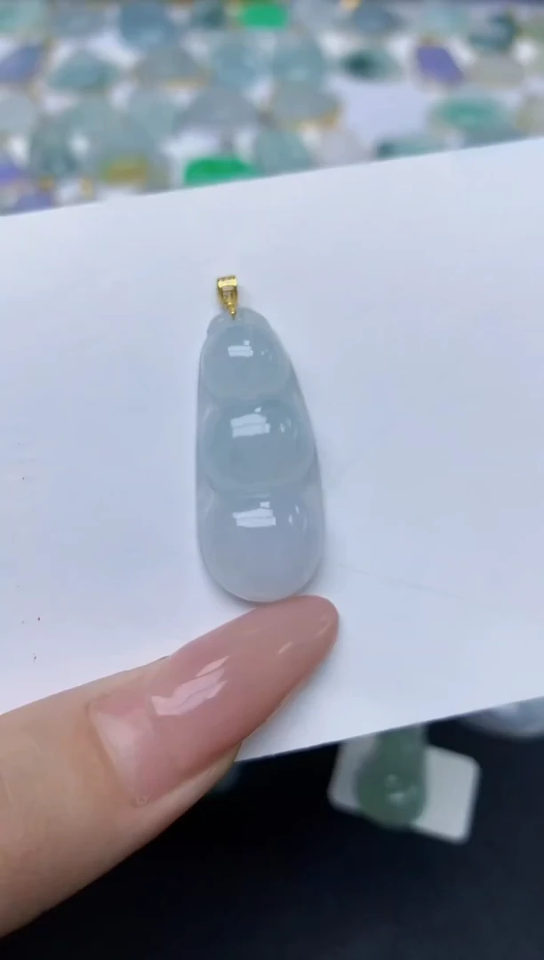 翡翠18K金镶嵌颈饰天然翡翠A货