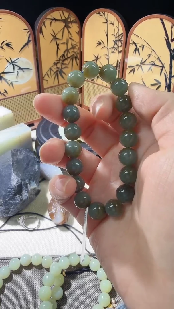 未镶嵌手串和田玉新疆且末青玉带糖圆珠手串