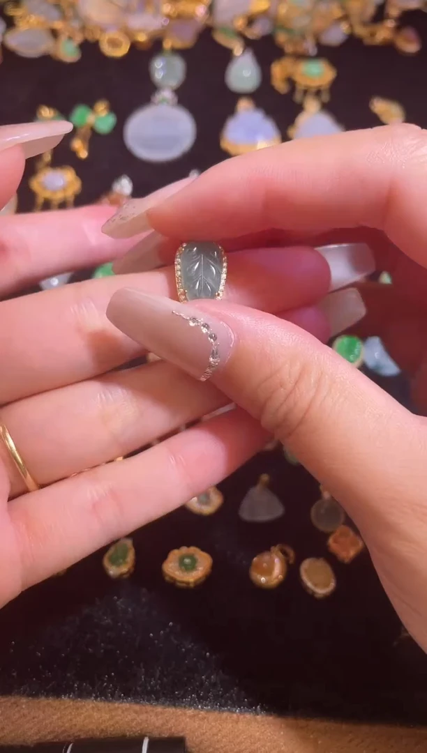 吊坠(不含链)银S925镶嵌翡翠天然A货翡翠