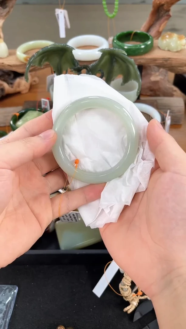 未镶嵌手镯和田玉青海青白 56+圈 15