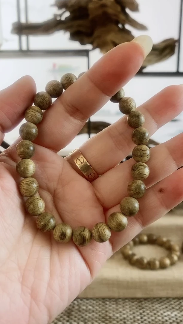 沉香手串越南万野老料9MM单圈