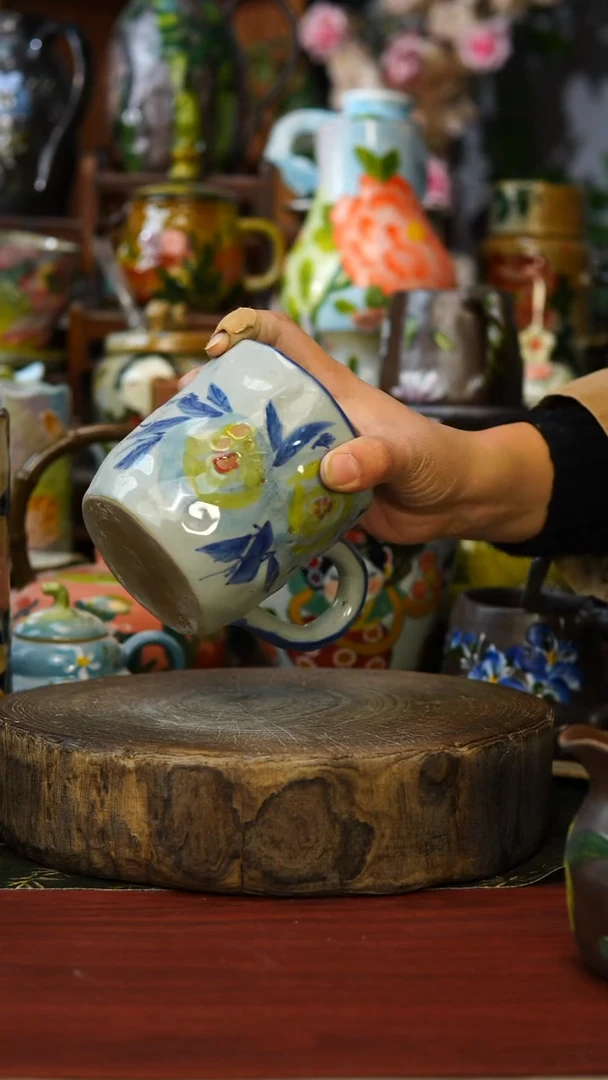 花瓶/杯子/碗130号微瑕景德镇手工手绘釉下彩