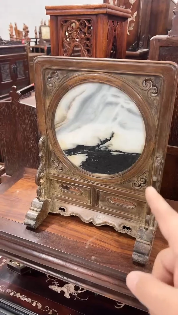 花梨木圆云石插屏