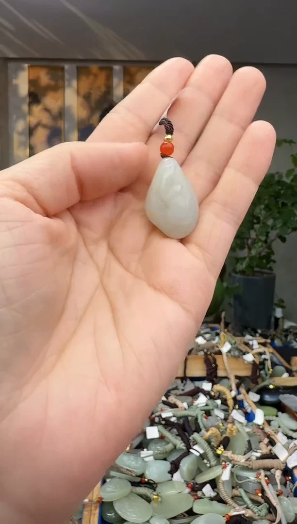 未镶嵌和田玉挂件拍一发一