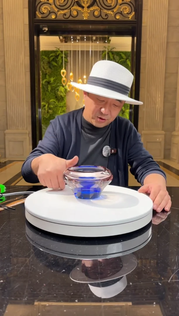 【闪购商品】摆件AJ01038紫配蓝色烟灰缸